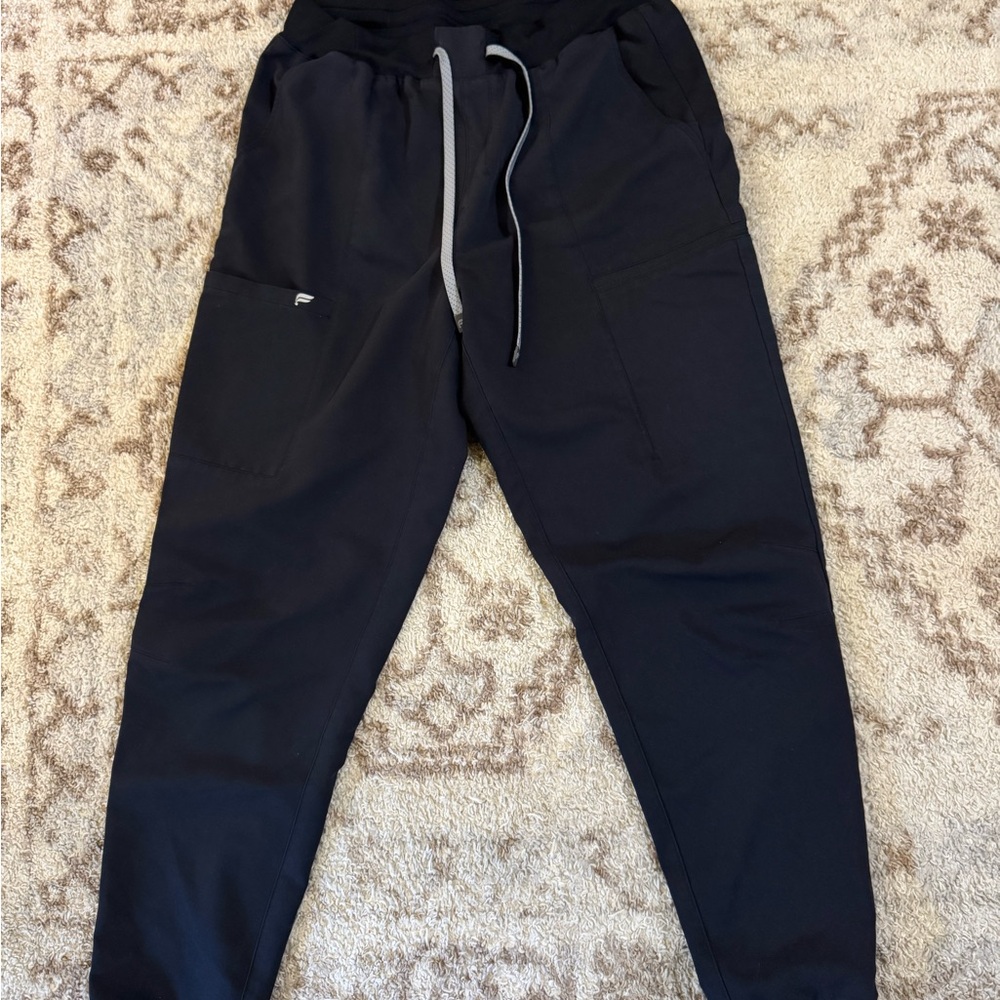 Fabletics Women's Black scrub Joggers with Drawstring